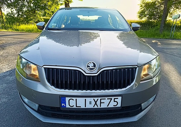 Skoda Octavia cena 35900 przebieg: 253000, rok produkcji 2016 z Lipno małe 781